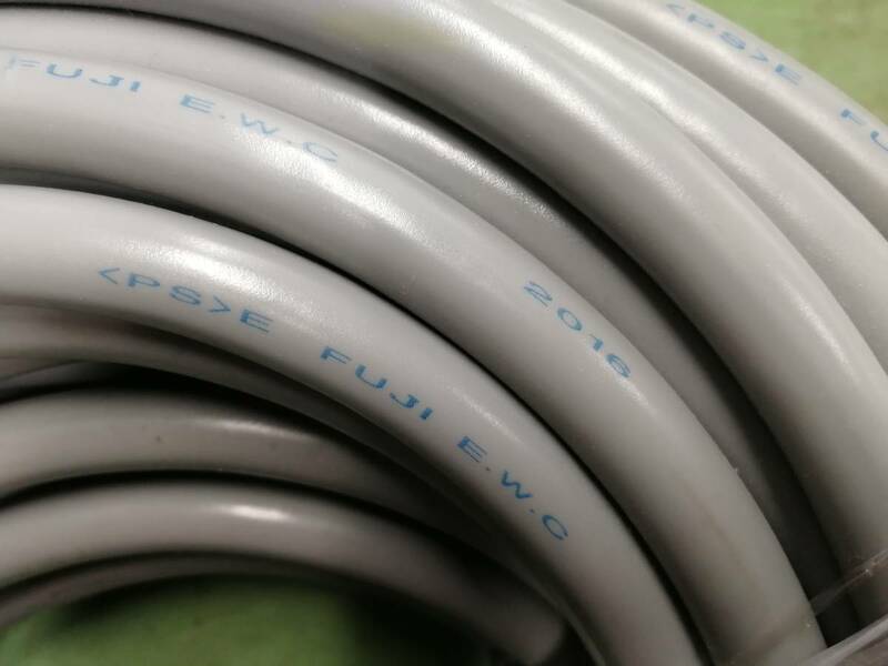富士電線 VCT2SQ×5C ビニルキャプタイヤコード 1ｍ 灰色 2016年製　切り売り可能 