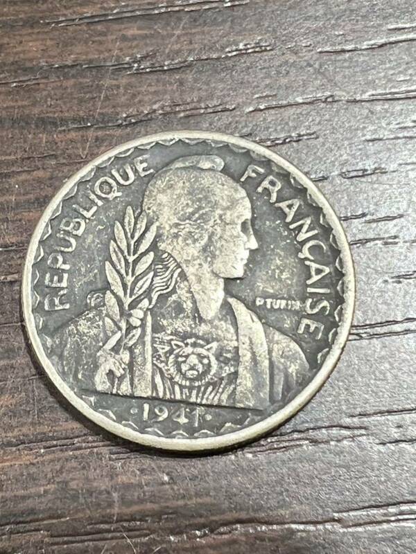 フランス領インドシナ 1941 20セント 外国コイン 外国硬貨 アンティーク コレクション 流通/現状品 送84 同梱可