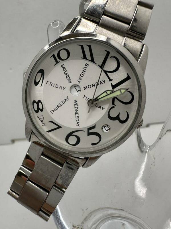【DEEP】クォーツ 腕時計 中古品　電池交換済み　稼動品　わけあり　67-4