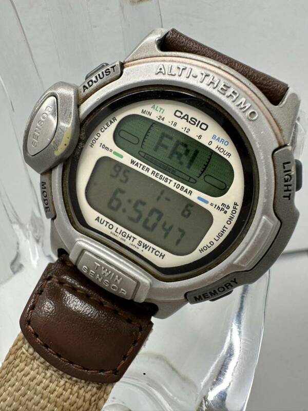 【 CASIO】プロトレック Ley 腕時計 PRL-20 1676 中古品　電池交換済み　稼動品　わけあり　69-1