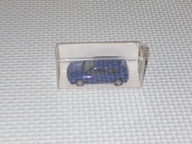 ミニカー HERPA VW GOLF BON JOVI 5cm