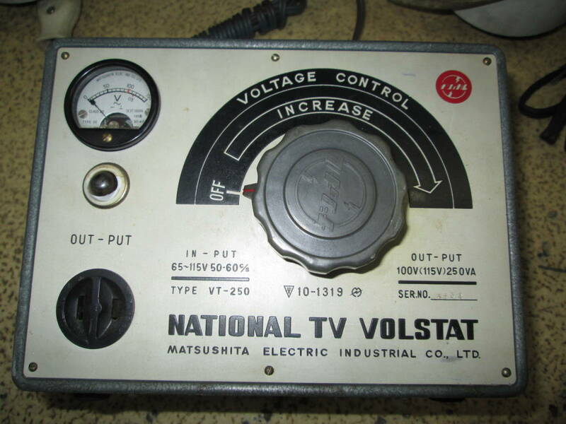 ★レトロ中古動作品★ナショナル　TV　変圧器　VOLSTAT　VT-250