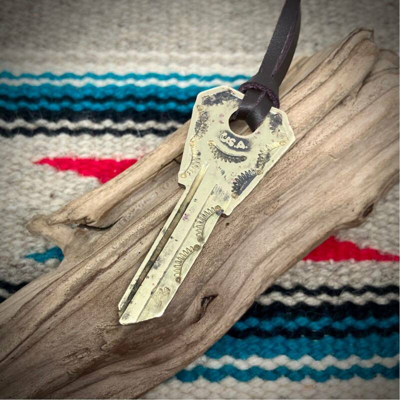 真鍮　ブラス　アメリカ　ヴィンテージキー　鍵　ネックレス　ペンダント　# インディアンジュエリー　ネイティブアメリカン
