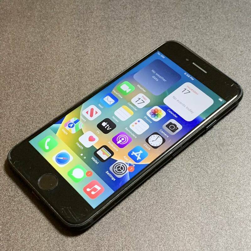 【海外キャリア】Apple iPhone SE 第3世代｜64gb｜シャッター音消せる！