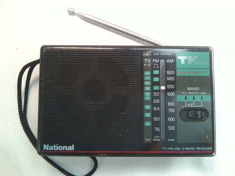 National　ナショナル RF-U40 FM/AM ポータブル携帯ラジオ★動作品