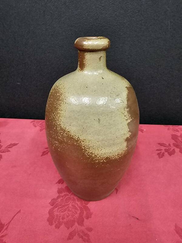 陶器　フラワーベース 　一輪挿し　 花瓶　 サイズ約高さ22.5cm底直径7cm　ep-240