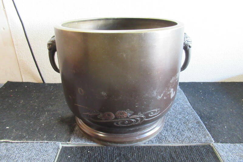 棚20.B944　双耳火鉢瓶掛 双耳 香 銅火鉢 約4.4kg　現状品 