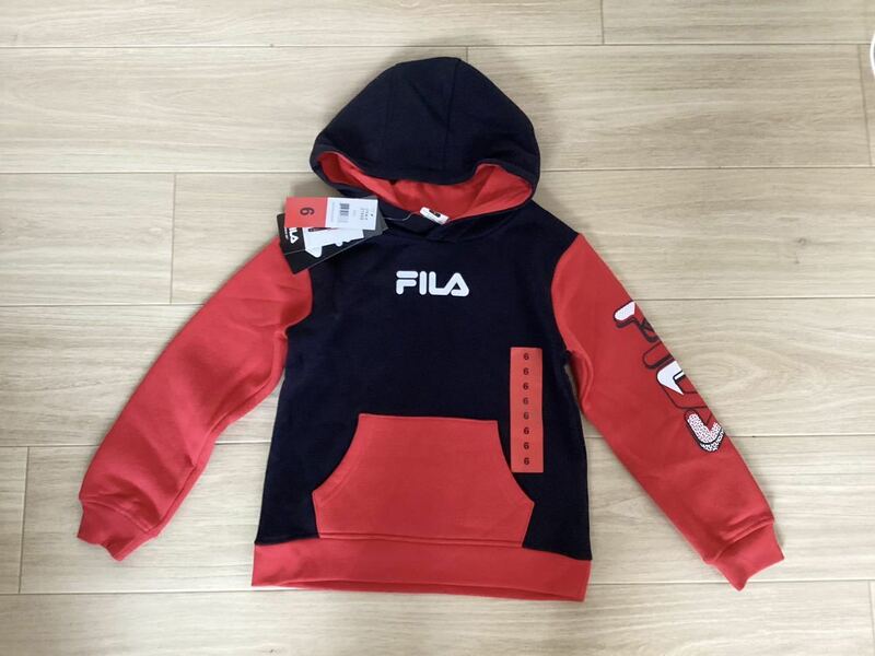 110 120 FILA フード付きパーカー　ジャージ下　半袖Tシャツ　3点セット販売　お得　長袖上　ロングパンツ　上着　USサイズ6