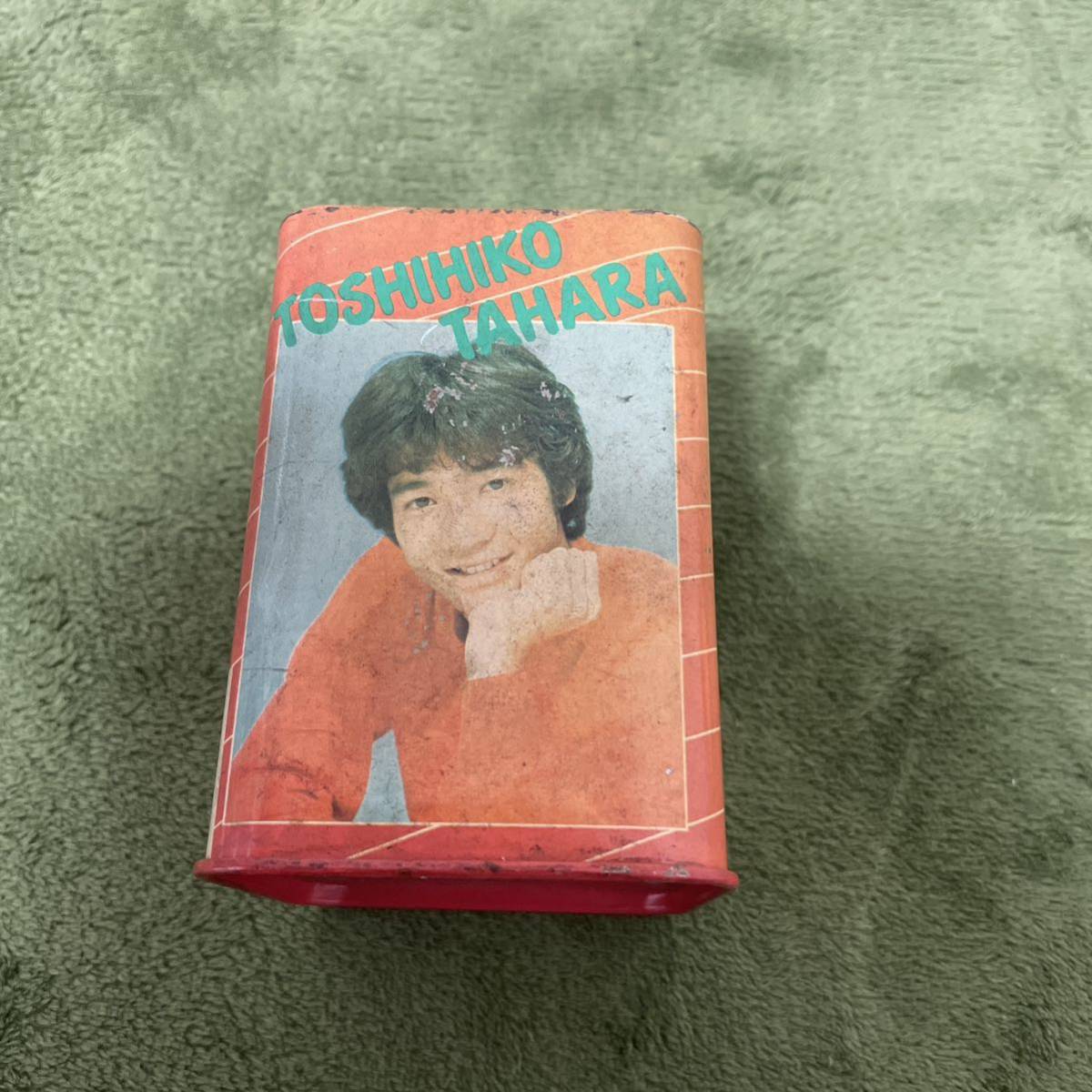 田原俊彦　トシちゃん　缶　当時物　ジャニーズ