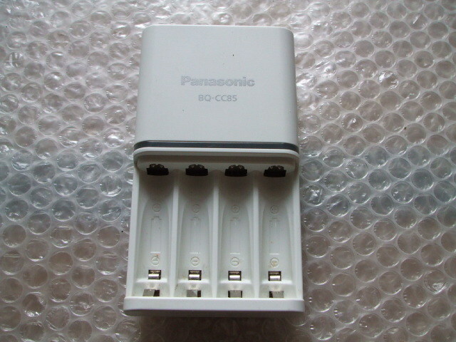 Panasonic BQ-CC85 単3形 単4形 充電器 ジャンク扱い