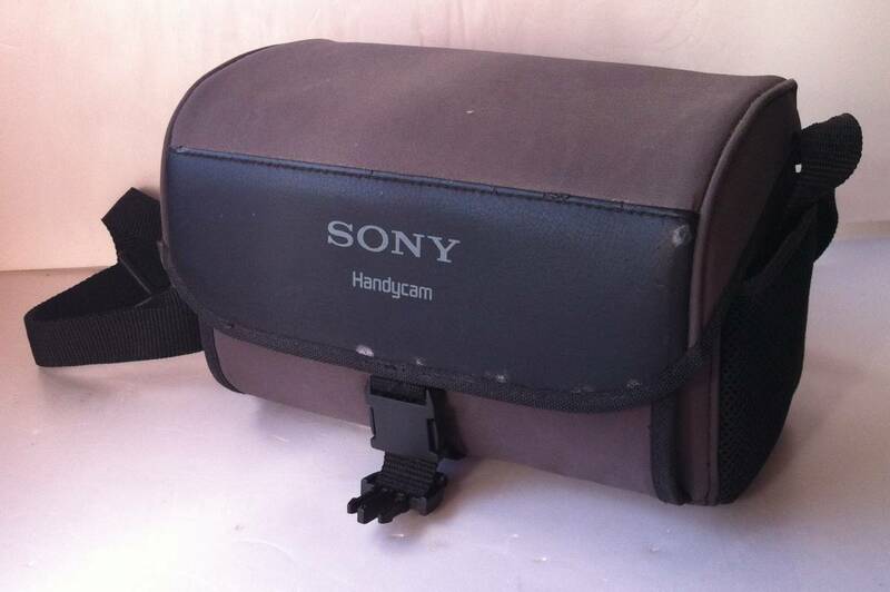 SONY 8ミリビデオカメラ ハンディカム用 Handycam　キャリングバッグ ソフトケース