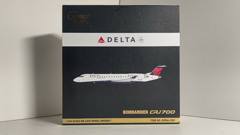 1/200 Gemini200 / DELTA Airlines デルタ航空 BOMBARDIER CRJ700 旅客機　