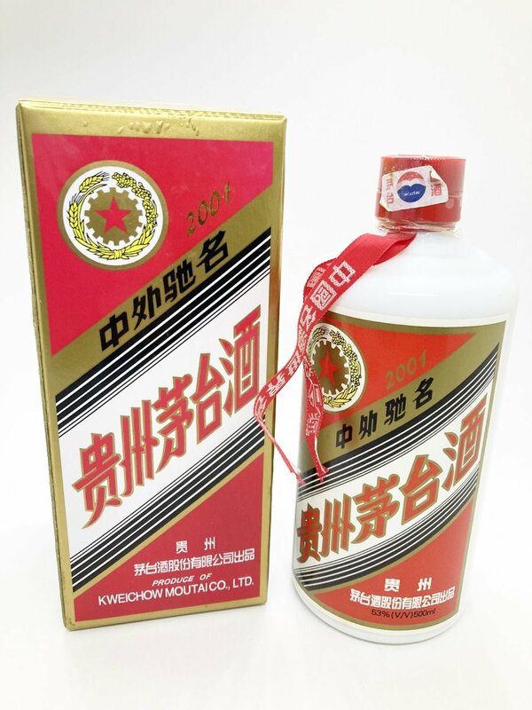 ◆◆【古酒 中国酒】貴州茅台酒 マオタイ酒 五星麦ラベル 2001 MOUTAI KWEICHOW 500ml 53% 973g 箱付 未開栓 oi◆◆