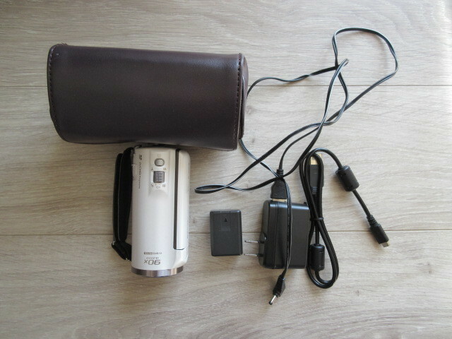 未使用に近い　パナソニック　ビデオカメラ　HC-V480MS