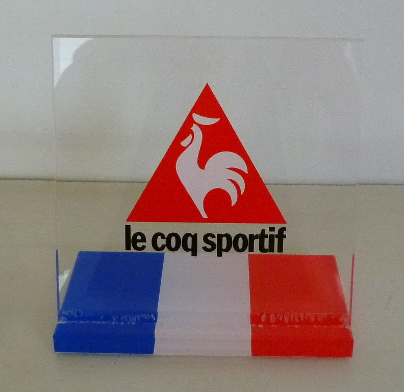 最終値下【非売品/未使用】1点限り■le coq sportif《ルコック》ディスプレイ用 看板 ポップ トリコロール【約 13cm×13cm】アクリル樹脂■