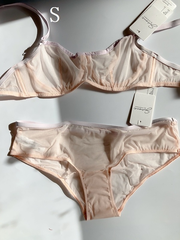 B70+S☆Simone Perele　シモーヌ ペレール　透け感あり　高級海外ランジェリーセット