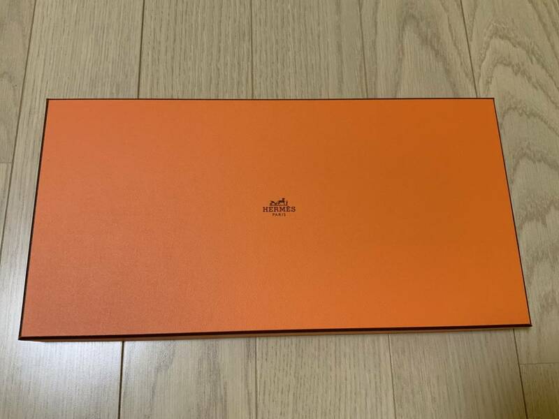 新品同様・HERMES・エルメス・箱