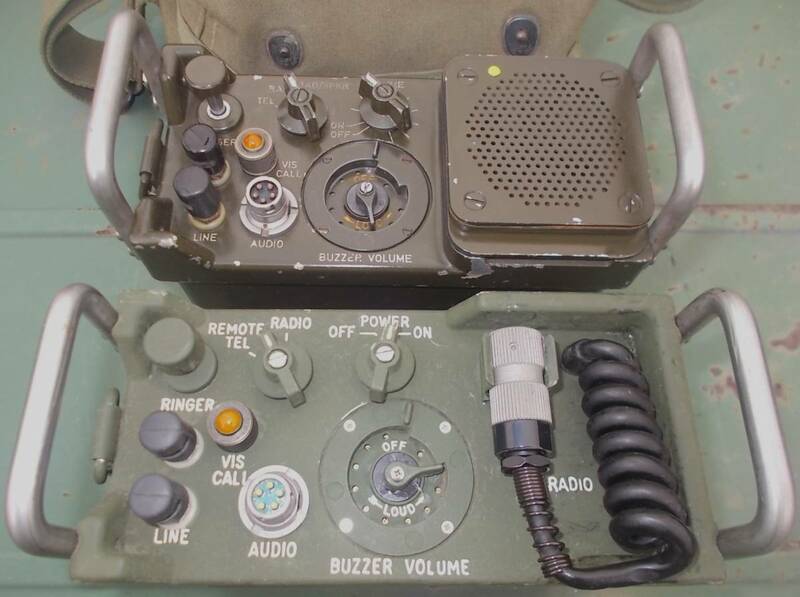 米軍 GRA-39 リモート コントロール セット (PRC-25 PRC-77 RT-246 RT-524 GRC-193 軍用無線機)