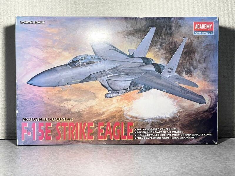 ACADEMY アカデミー　1/48 F-15E STRIKE EAGLE -F-15E ストライクイーグル 1687　プラモデル