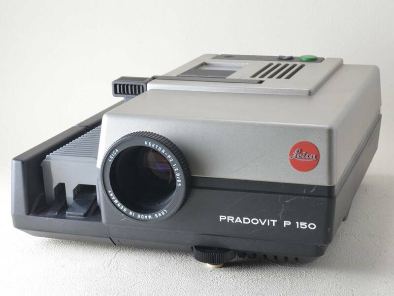 [ジャンク] Leica (ライカ) PRADOVIT P150 スライド プロジェクター 映写機（52459）