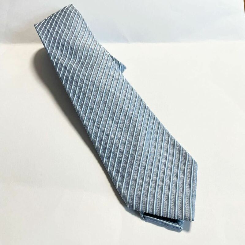 ③ GIORGIO ARMANI メンズ　シルク ネクタイ 絹 ストライプ 水色　ライトブルー　ジョルジオアルマーニ　ビジネス　ファッション小物