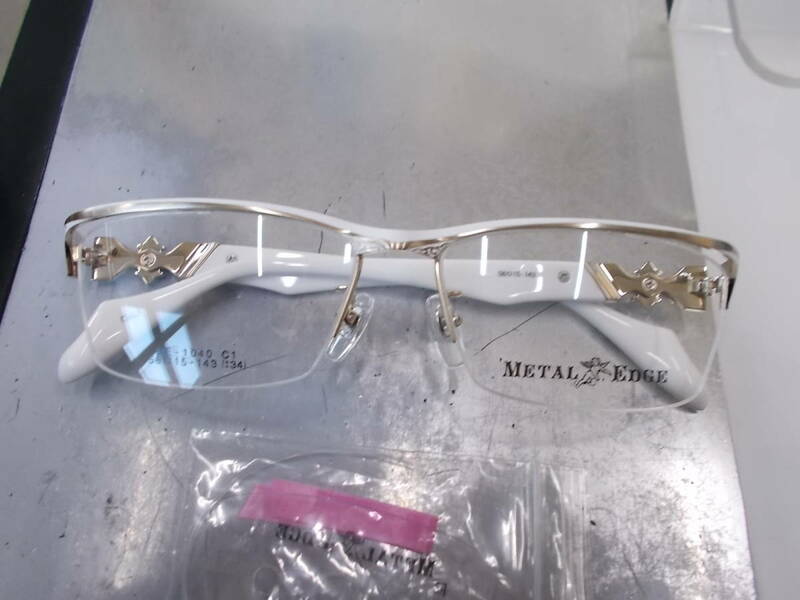 Metal Edge メタルエッジ 超かっこいい 眼鏡フレーム ME-1040-1 ナイロール トライバルデザイン お洒落 ！