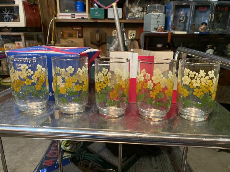 レトロポップ　ガラスコップ　5個セット　デッドストック　佐々木硝子　ササキガラス　当時物　ビンテージ　花柄 グラス タンブラー 