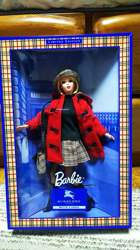Barbie バービー人形 バーバリーブルーレーベル 新品 正規品 限定品 BURBERRY