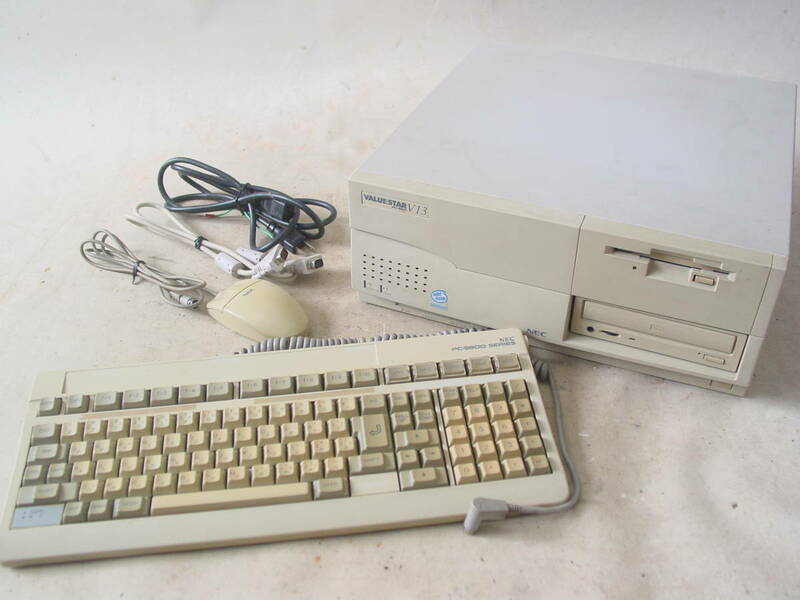 ★NEC PC-9821 V13/S5C3 VALUESTAR バリュースター キーボード/マウス付 ジャンク