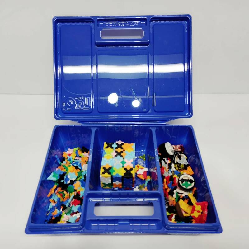 ●ラキュー ブロック LaQ ブルー収納ケース付き 知育玩具 おもちゃ 平面 立体パズル M1356