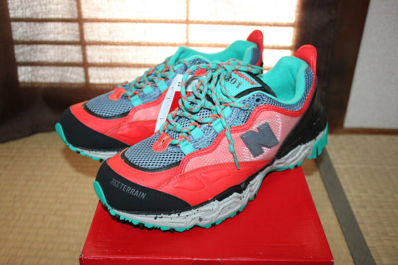 新品！NEW BALANCE ニューバランス ML801 FR レッド/グリーン 30cm