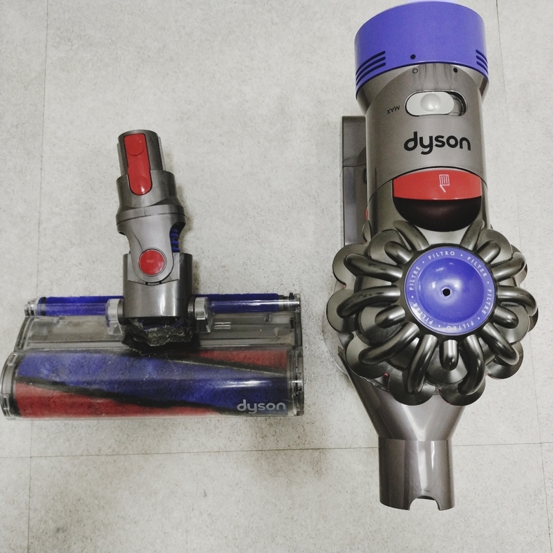 12k3927fy 計2点 ダイソン/dyson SV10 コードレスクリーナー 本体 ヘッド 掃除機/クリーナー ジャンク 