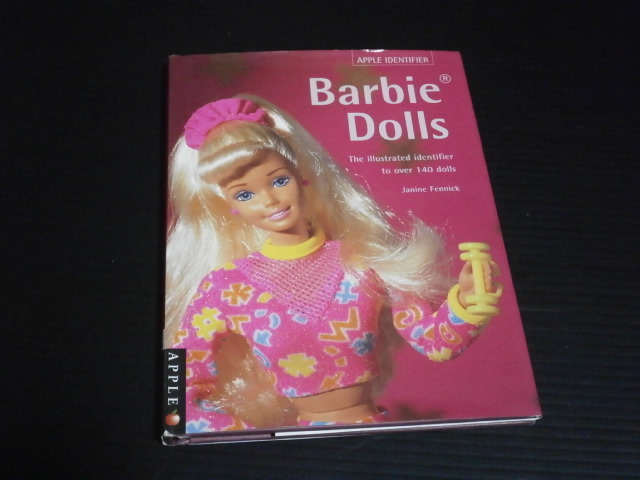 洋書【Barbie Dolls】Janine Fennick