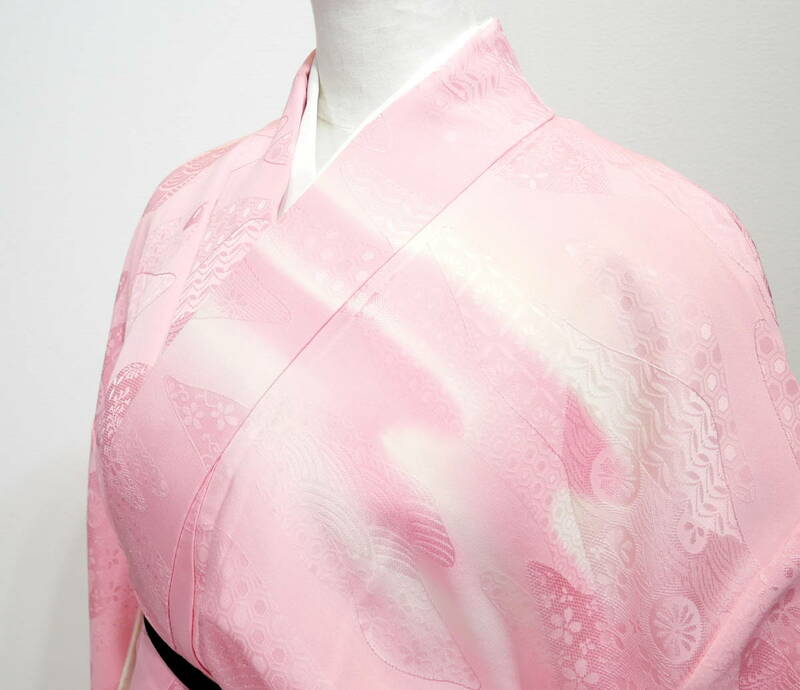▲(R512-B192)着物 袷 正絹 和装 ピンク 地模様 フォーマル 女性物 町着 