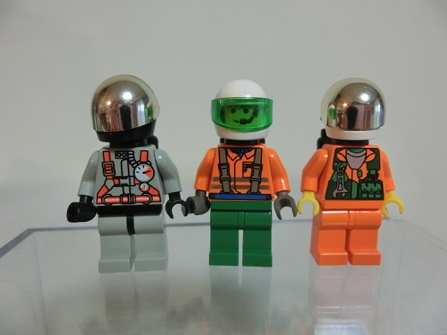 ★ LEGO 正規品 ★ レゴ ミニフィグ ★ 宇宙飛行士 宇宙探検隊 3人組 ★ レゴブロック 宇宙シリーズ ミラーヘルメット