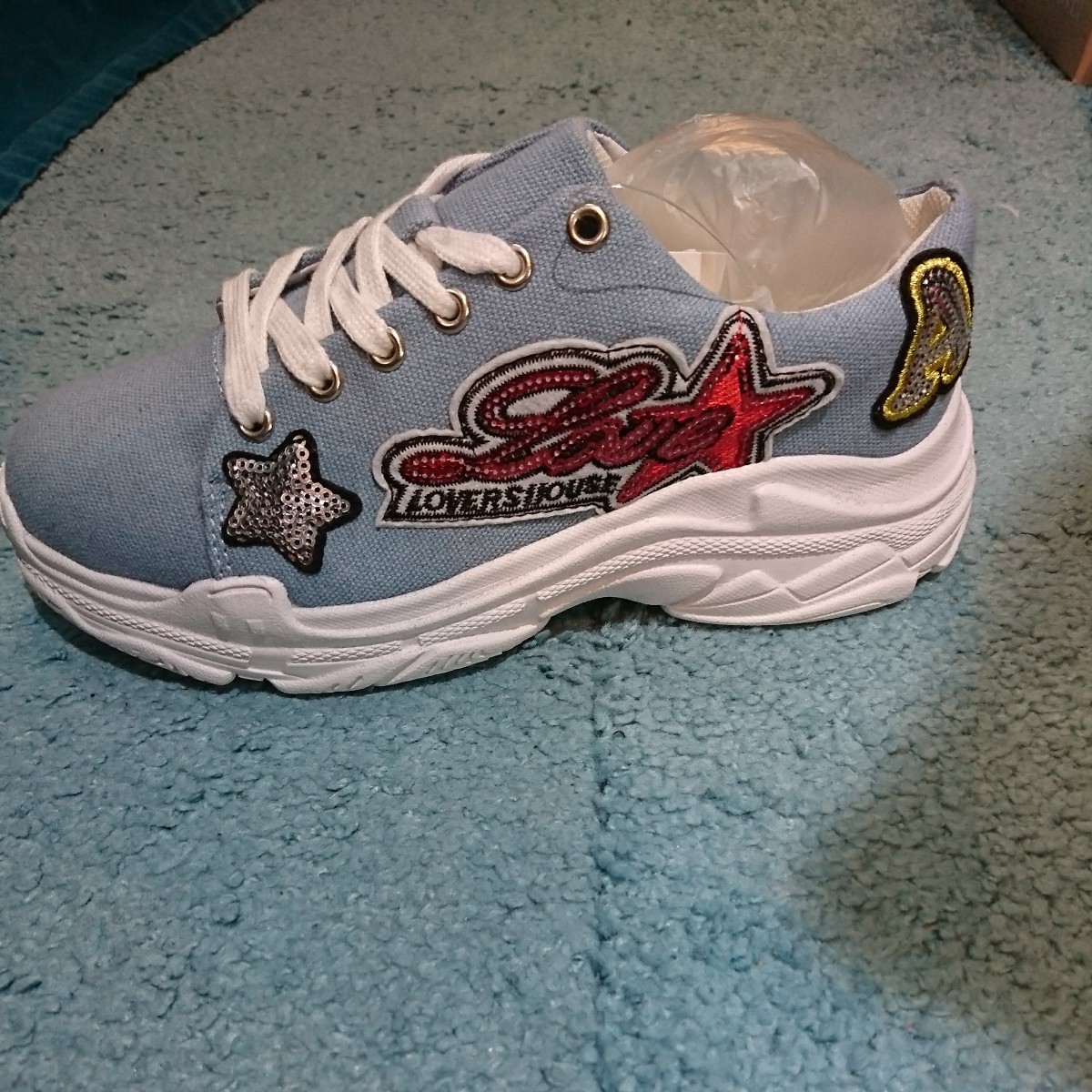 新品 attagirl 激安 70% オフ スニーカーMサイズ