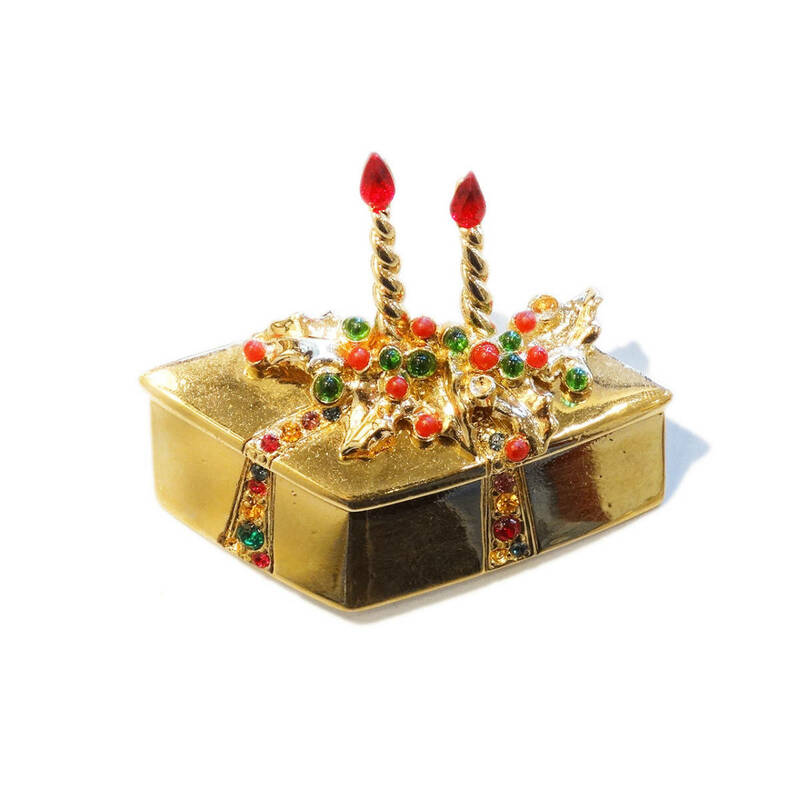 ★Christmas gift box rhinestone brooch