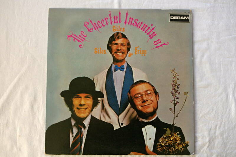 GILES,GILES AND FRIPP《 THE CHEERFUL INSANITY OF 》KING CRIMSON