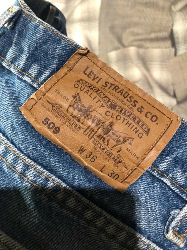 90年代 90’ｓ ★ Levi's リーバイス USA製 ★ made in usa ★ 古着 509 デニムパンツ サイズW36L30 インディゴ　FK　1182C