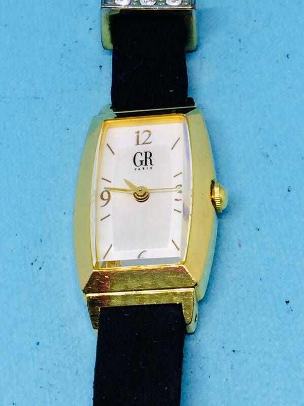 (B52)ジョルジュ・レッシュ(*'▽')GEORCES・RIECH・PARIS（電池交換済み）ゴールド・レディス腕時計USED（送料全国一律185円）素敵な時計。