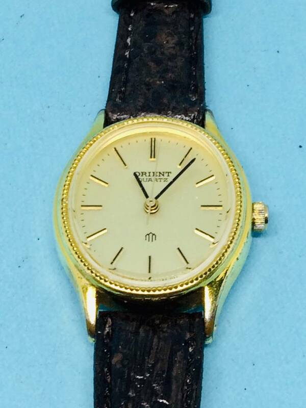 (B05)オリエントの好きな方Ⅱ(*'▽')オリエント・Y515（電池交換済み）ゴールドレディス腕時計USED（送料全国一律185円)お洒落な時計です。