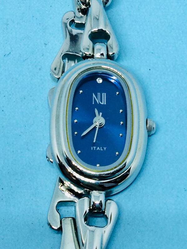 (B43)シックな時計(*'▽')NOI・ITALY・ノイ　イタリー（電池交換済み）シルバーブレスウオッチUSED（送料全国一律185円）おしゃれな時計。