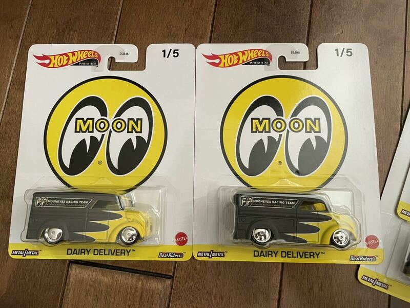 送料込2台セット ホットウィール Hot Wheels ポップカルチャー DAIRY DELIVERY MOON EYES スピードショップ デイリーデリバリー