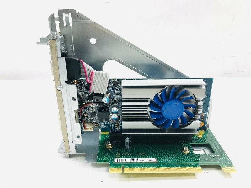 中古動作品　グラフィックボード GT 710 PCI-E 2GB DDR3 64Bit＆富士通 ESPRIMO ライザーカード D3456-A11 GS 1