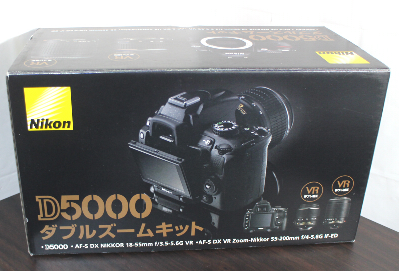 【元箱のみ】Nikon D5000 ダブルズームキット AF-S DX 18-55mm F3.5-5.6 VR 55-200mm F4-5.6 IF-ED