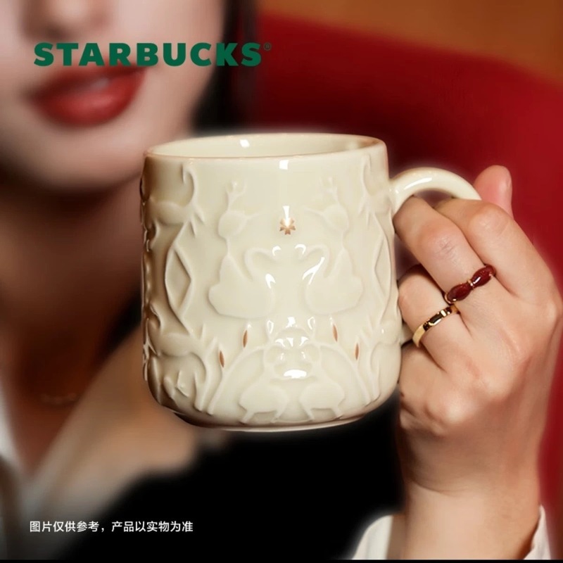 スターバックス　スタバ　海外中国　2023ホリデー　アンデルセン物語　切り絵マグカップ