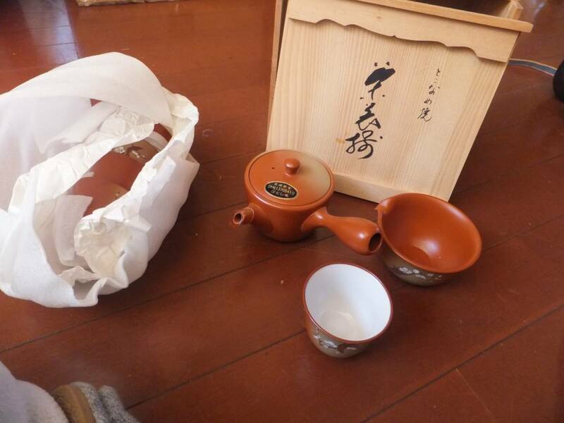 未使用品！木箱入り　とこなめ焼　茶器揃！