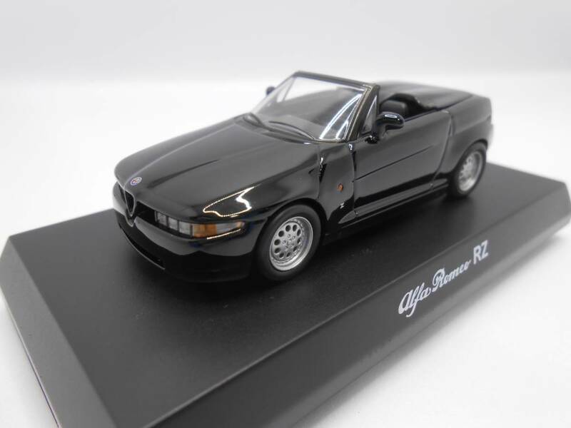 1/64　京商　アルファロメオ　Alfa Romeo　RZ　ブラック　コレクション　ミニカー　 