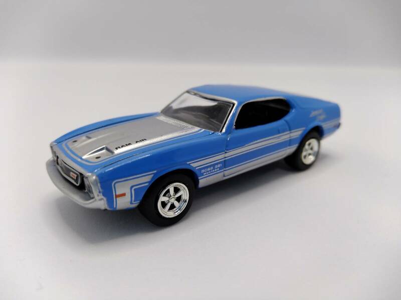 1/64　Motor Max モーターマックス　フォードマスタング　BOSS 351 　スポーツカー