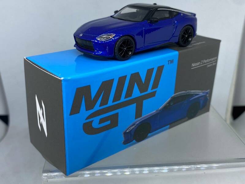 TSM MODEL MINI GT 1/64 453 NISSAN Z Performance Serian Blue 日産 ニッサン Z 左ハンドル